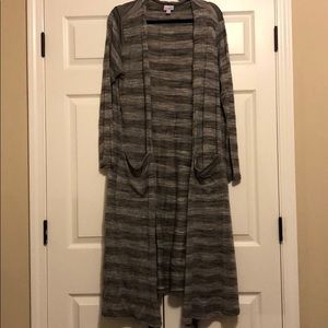 LuLaRoe Light and Dark Grey Stripped Sarah ❣️